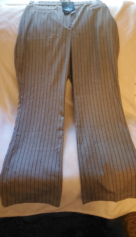 NWT Magic-Fit Chevron Pinstripe Dress Pant